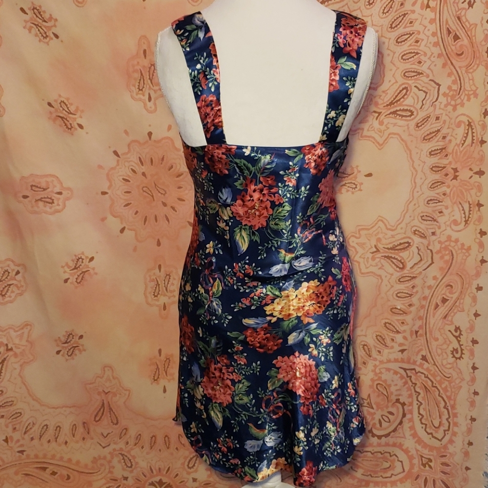 Vintage Nightgown Vintage Floral Nightgown Vintage Lingerie Vintage Floral Dress - Picture 2 of 9